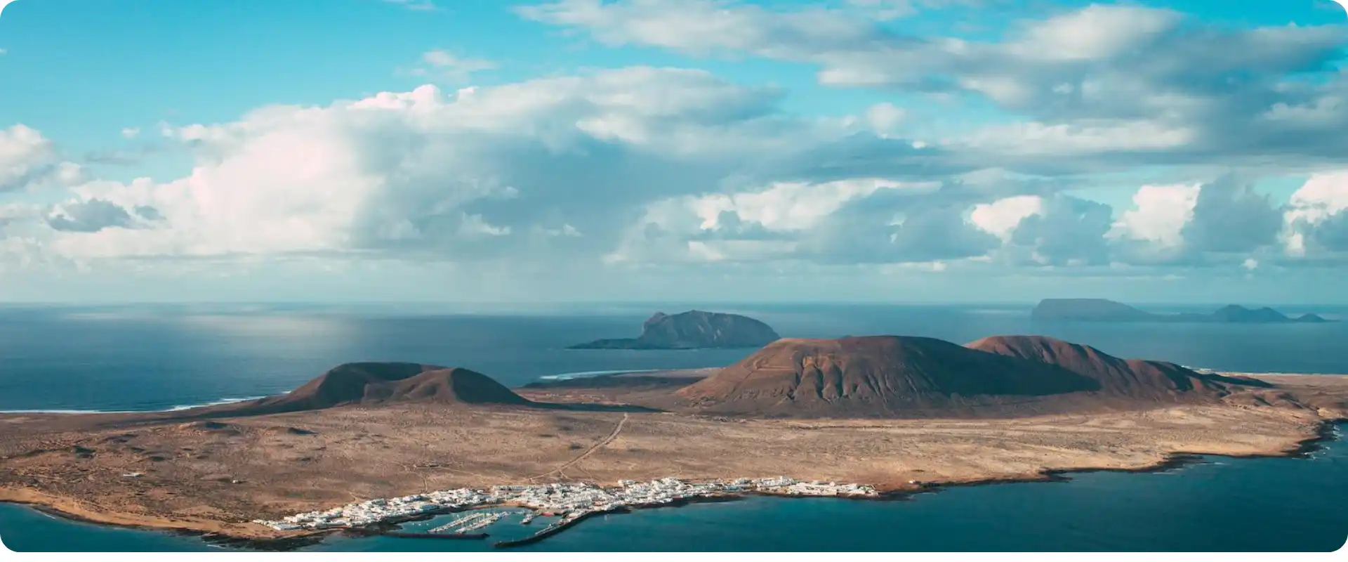 Rejser til Lanzarote fra Hamborg Lufthavn.webp