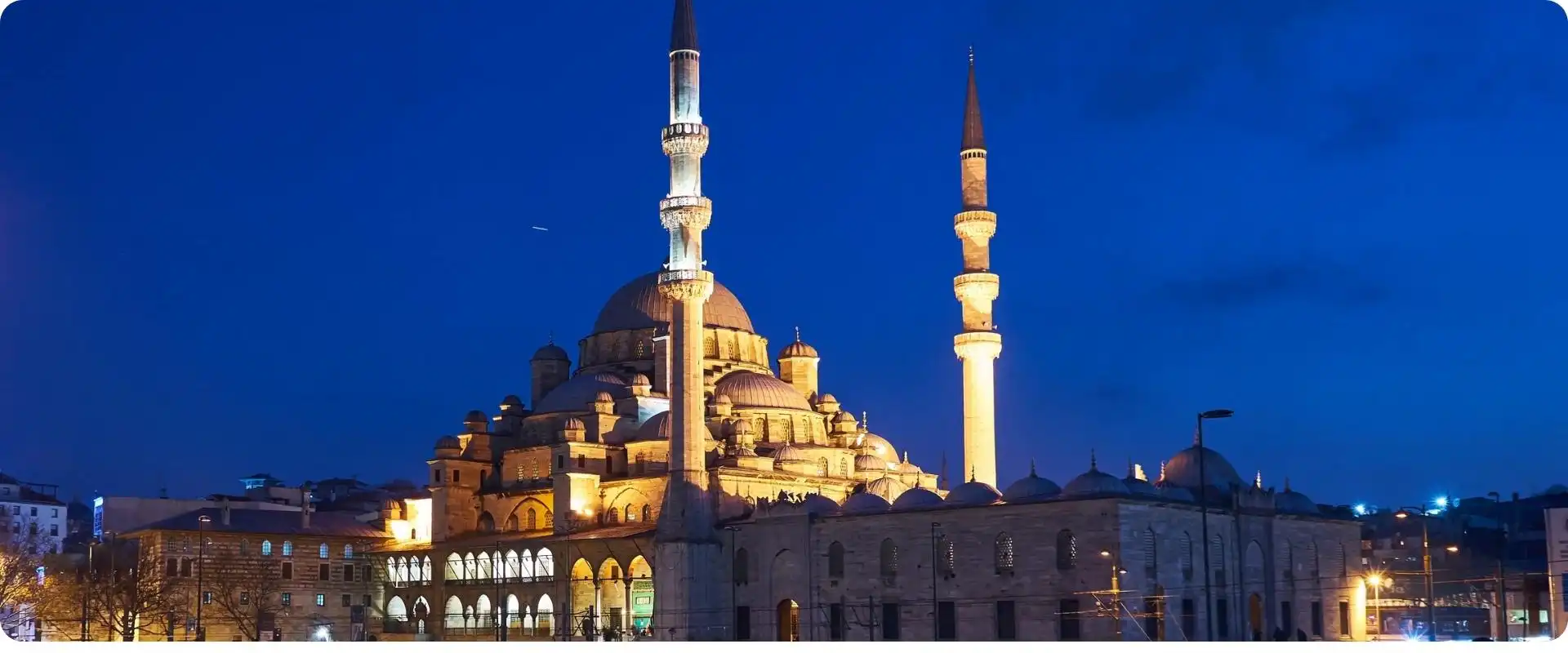 den nye moské istanbul rejs fra hamborg.webp